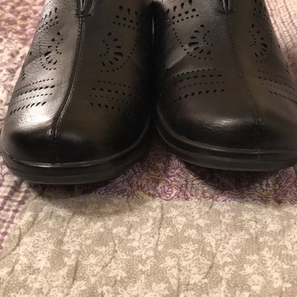 Black mules worn once size 11 - Picture 5 of 6